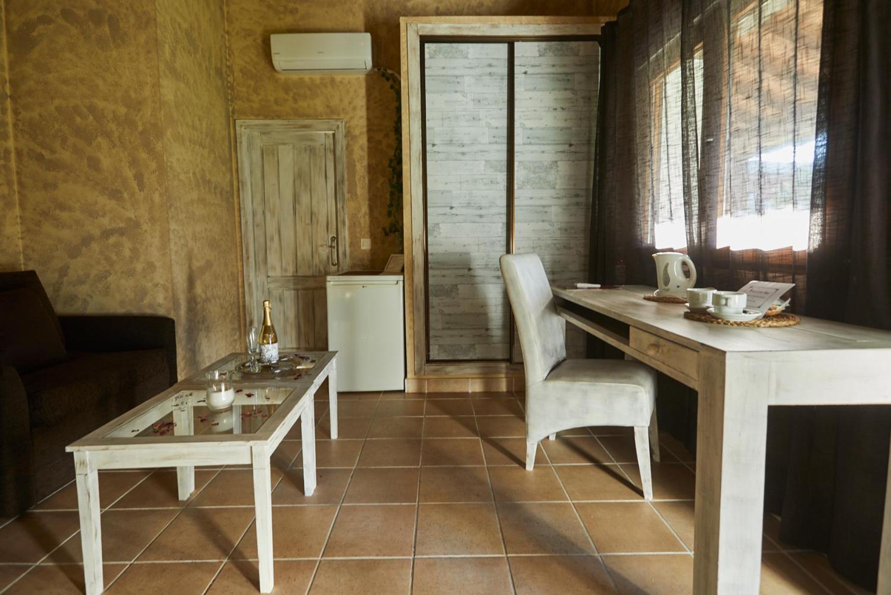 Hotel El Mirlo Blanco Канделеда Екстериор снимка