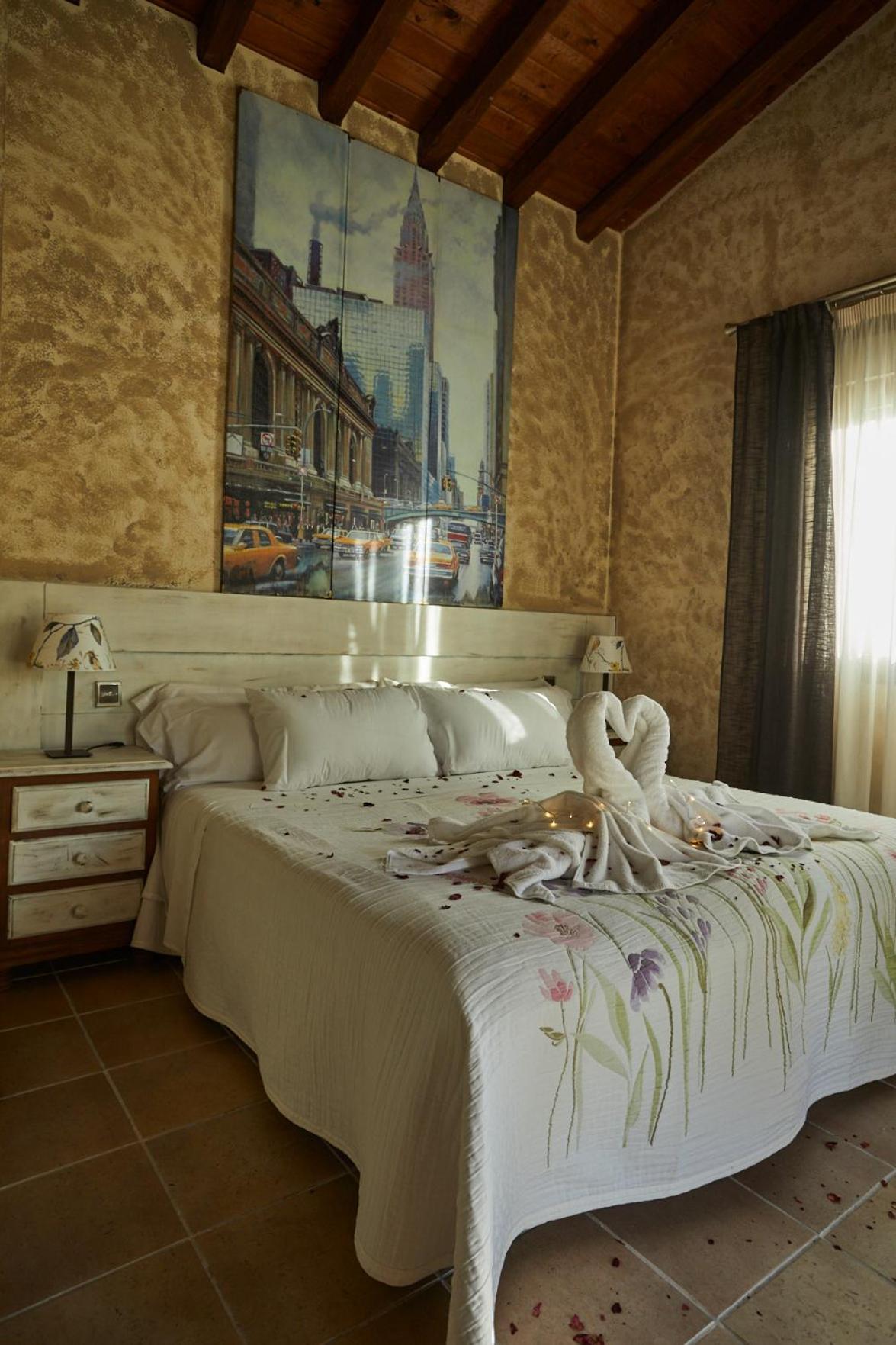 Hotel El Mirlo Blanco Канделеда Екстериор снимка