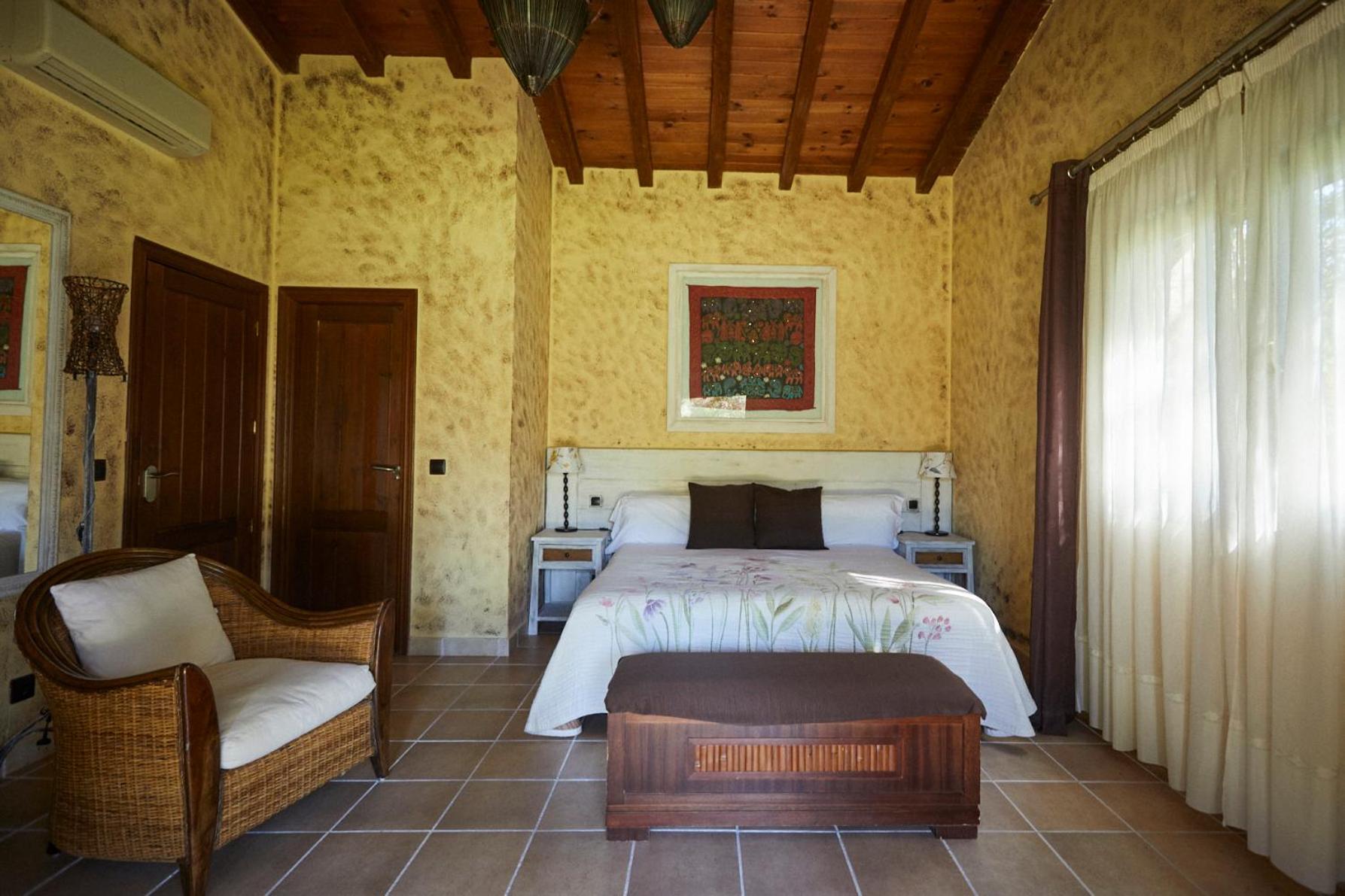Hotel El Mirlo Blanco Канделеда Екстериор снимка